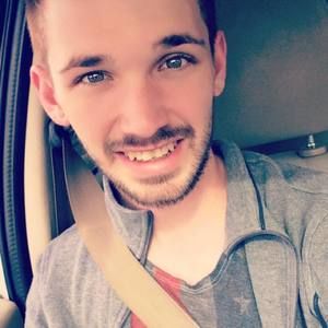 Meet your Posher, Zachary